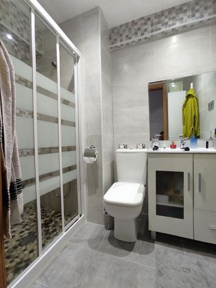 Foto 2 de Piso en venta en Portugalete de 3 habitaciones con garaje y calefacción