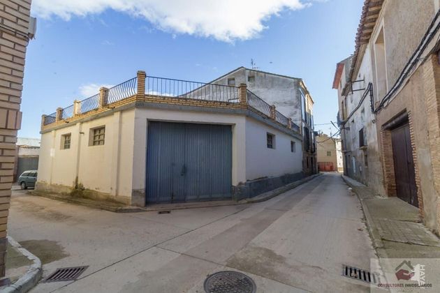 Foto 1 de Casa en venda a calle De la Fuente de 3 habitacions i 763 m²