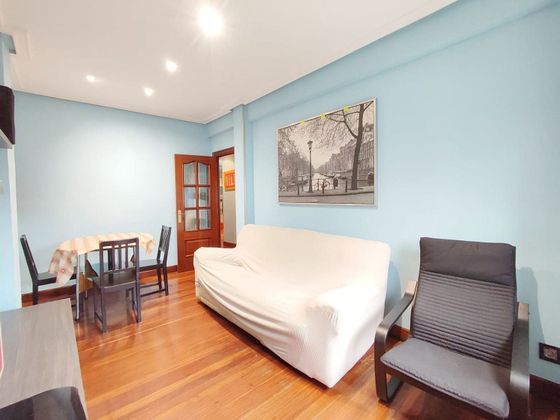 Foto 1 de Pis en venda a Bilbao la Vieja de 3 habitacions amb mobles i calefacció
