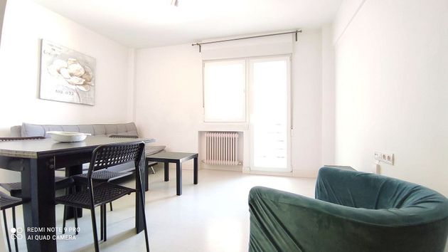 Foto 1 de Piso en alquiler en Basurtu de 1 habitación con muebles y balcón