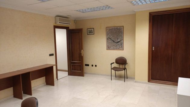 Foto 2 de Alquiler de oficina en Canalejas - Gran Vía con aire acondicionado