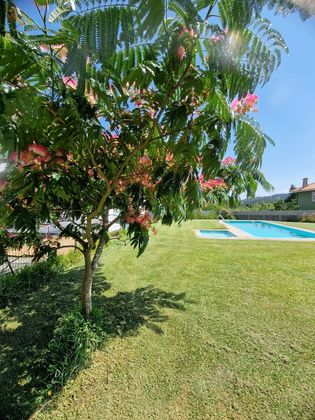 Foto 1 de Venta de chalet en A Malata - Catabois - Ciudad Jardín de 5 habitaciones con terraza y piscina