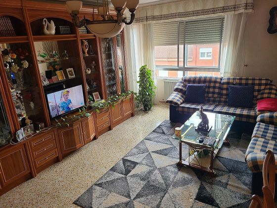 Foto 1 de Pis en venda a Vía Romana de 3 habitacions amb terrassa i aire acondicionat