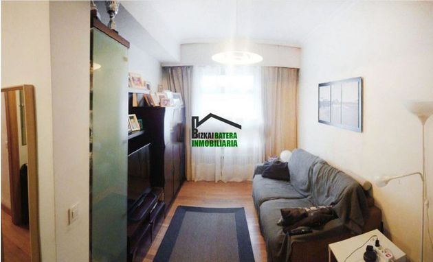 Foto 2 de Piso en venta en Indautxu de 3 habitaciones con calefacción y ascensor