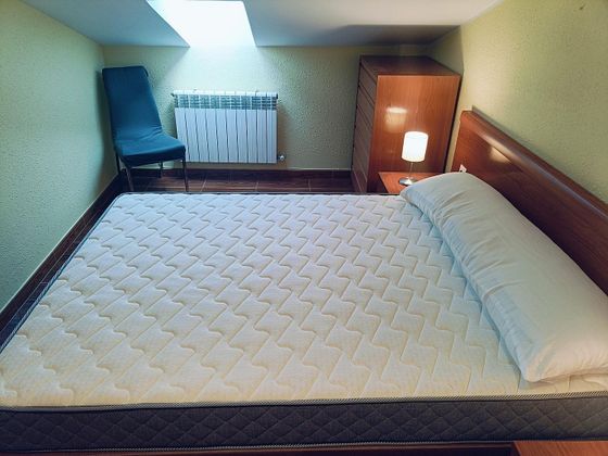 Foto 2 de Àtic en lloguer a Castilla - Hermida de 2 habitacions amb mobles i calefacció