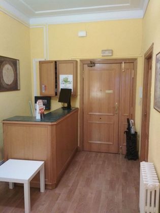 Foto 1 de Pis en venda a Centro - Salamanca de 9 habitacions amb calefacció i ascensor