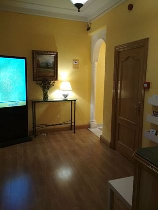 Foto 2 de Pis en venda a Centro - Salamanca de 9 habitacions amb calefacció i ascensor