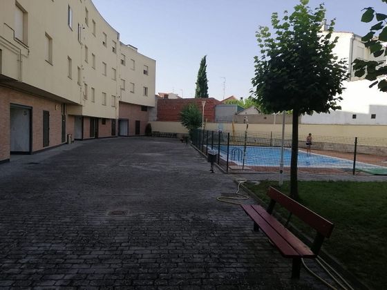 Foto 1 de Venta de ático en Aldealengua de 2 habitaciones con terraza y piscina
