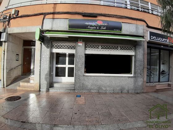 Foto 1 de Alquiler de local en travesía De Vigo de 100 m²