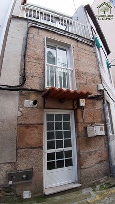 Foto 1 de Casa adossada en venda a calle Foxos de 2 habitacions amb terrassa i balcó