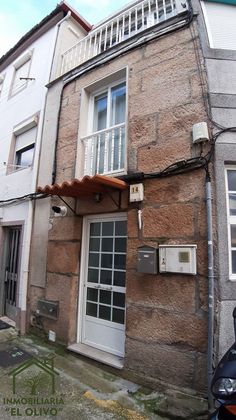 Foto 2 de Casa adossada en venda a calle Foxos de 2 habitacions amb terrassa i balcó