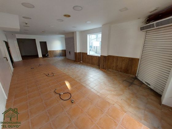 Foto 2 de Alquiler de local en avenida Sanjurjo Badía de 115 m²