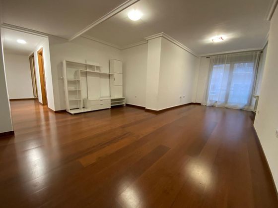 Foto 1 de Alquiler de piso en Carretas - Huerta de Marzo - La Pajarita de 3 habitaciones con garaje y calefacción
