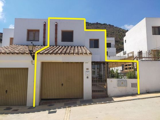 Foto 1 de Casa en venda a calle España de 4 habitacions amb terrassa i piscina