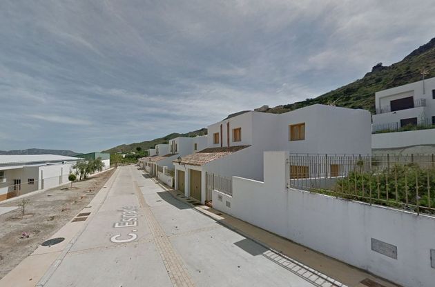 Foto 2 de Casa en venda a calle España de 4 habitacions amb terrassa i piscina