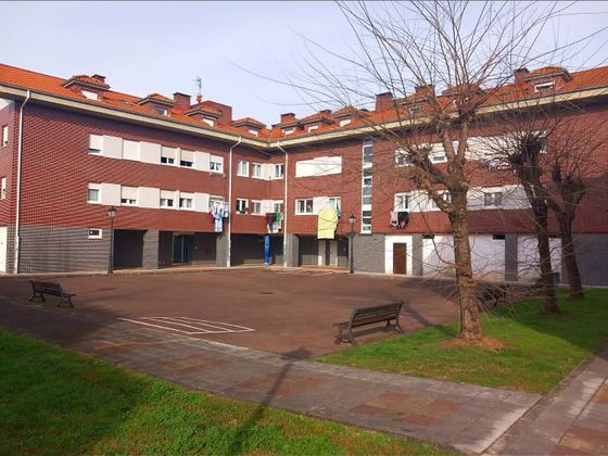Foto 1 de Venta de ático en Castañeda de 2 habitaciones con terraza y garaje