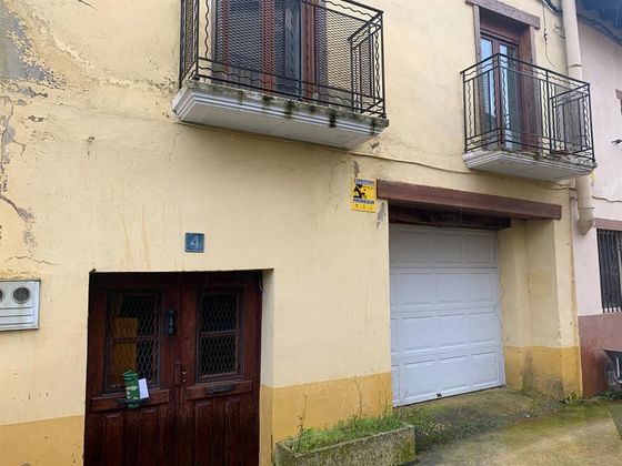 Foto 2 de Venta de casa adosada en Lagrán de 3 habitaciones con garaje