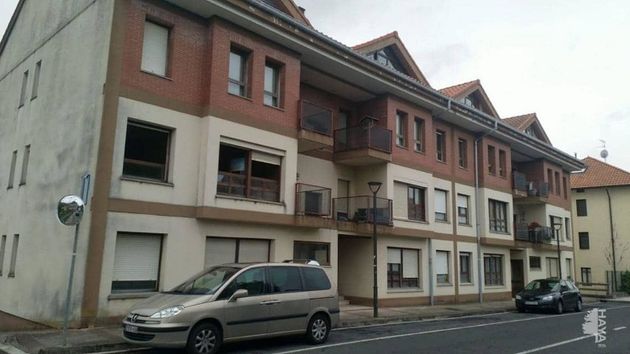 Foto 1 de Pis en venda a barrio Urizar de 3 habitacions amb balcó