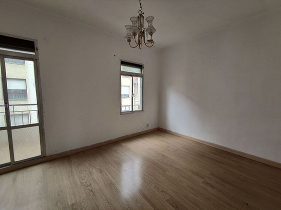 Foto 1 de Pis en venda a Santurtzi de 3 habitacions i 83 m²