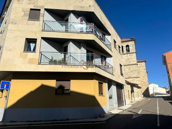 Foto 1 de Pis en venda a Villares de la Reina de 2 habitacions amb garatge i balcó