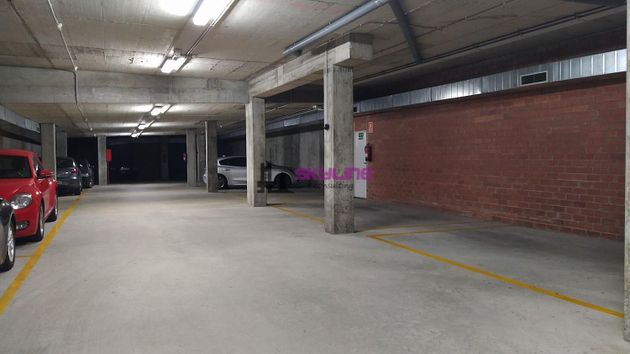 Foto 2 de Alquiler de garaje en Culleredo de 11 m²
