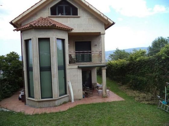 Foto 2 de Xalet en venda a Matamá - Beade - Bembrive - Valádares - Zamáns de 5 habitacions amb terrassa i piscina