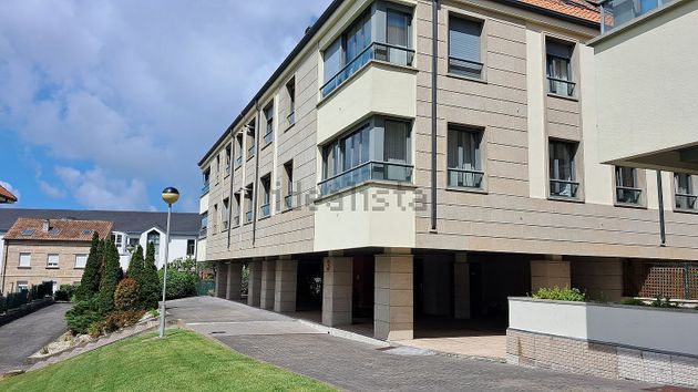 Foto 1 de Venta de piso en Alcabre - Navia - Comesaña de 2 habitaciones con piscina y garaje
