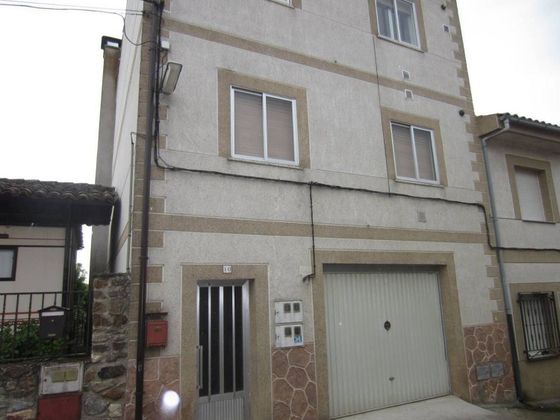 Foto 1 de Piso en venta en Fuenteguinaldo de 2 habitaciones con terraza y garaje