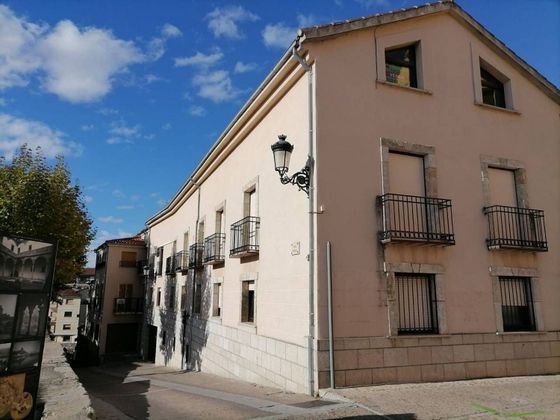 Foto 2 de Pis en venda a Ciudad Rodrigo de 4 habitacions amb garatge i calefacció