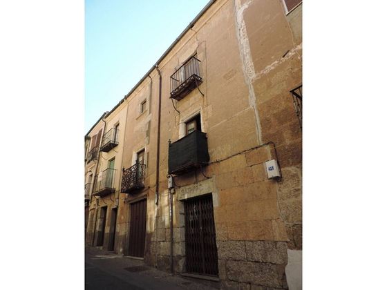 Foto 1 de Piso en venta en Ciudad Rodrigo de 5 habitaciones con jardín y balcón