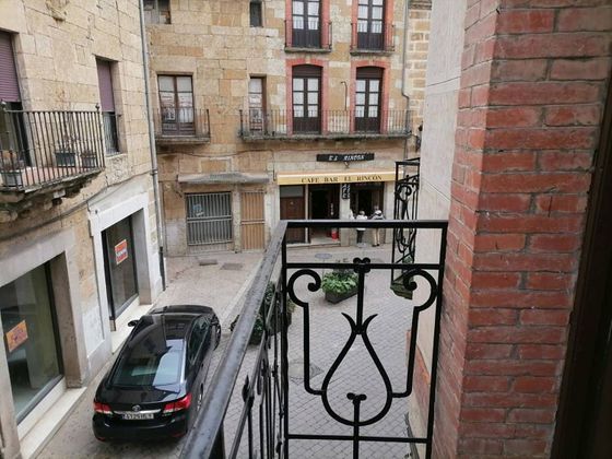 Foto 1 de Pis en venda a plaza Buen Alcalde de 4 habitacions amb terrassa i balcó