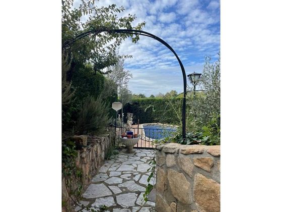 Foto 2 de Casa en venda a calle Santa Águeda de 5 habitacions amb terrassa i piscina