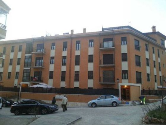 Foto 1 de Venta de ático en Brihuega de 2 habitaciones con terraza y garaje