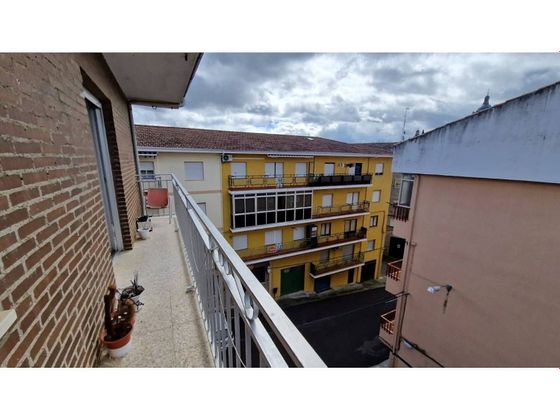 Foto 2 de Piso en venta en Ciudad Rodrigo de 3 habitaciones con terraza y balcón
