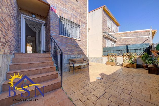 Foto 2 de Casa adossada en venda a Casar de Escalona (El) de 3 habitacions amb terrassa i piscina