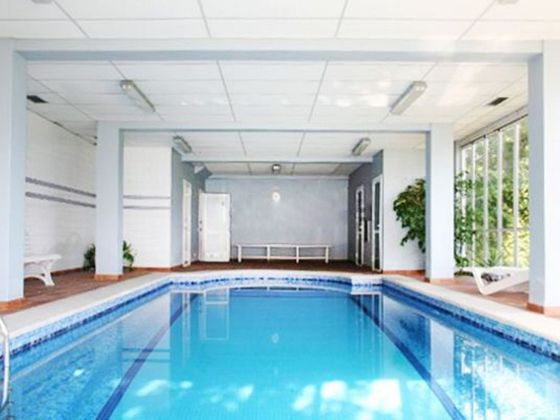 Foto 2 de Xalet en venda a Los Castros - Castrillón - Eiris de 5 habitacions amb terrassa i piscina