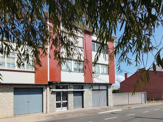 Foto 2 de Edificio en venta en Piñeiros- Freixeiro de 374 m²