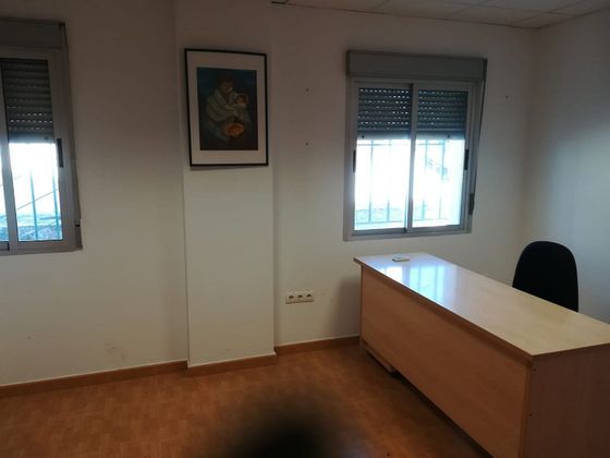 Foto 1 de Oficina en lloguer a calle José Regojo amb calefacció