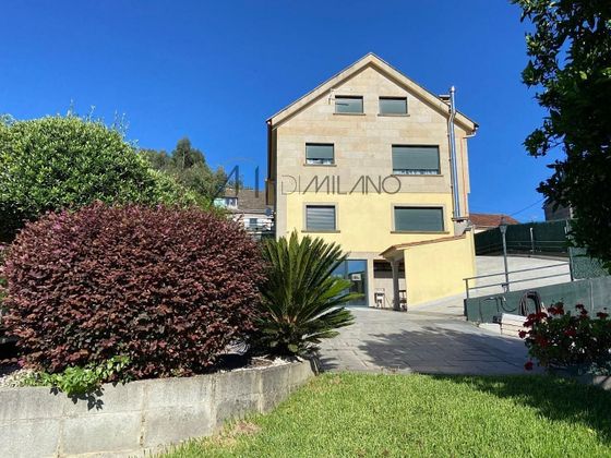 Foto 2 de Xalet en venda a Castrelos - Sardoma de 6 habitacions amb terrassa i garatge