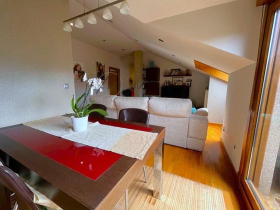 Foto 2 de Àtic en venda a Gondomar de 2 habitacions amb terrassa i garatge
