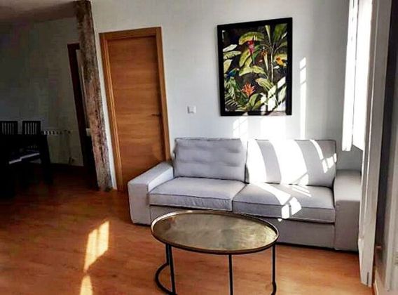 Foto 2 de Pis en lloguer a Numancia - San Fernando de 2 habitacions amb terrassa i mobles