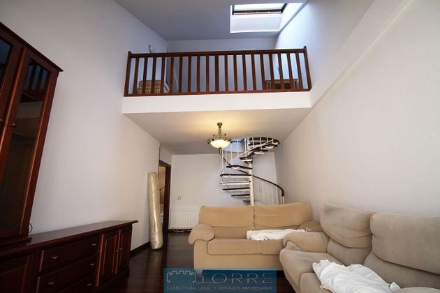 Foto 2 de Dúplex en venda a Posada-Barro de 5 habitacions amb garatge i calefacció