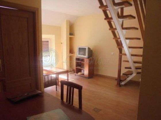Foto 2 de Piso en venta en Centro - Segovia de 2 habitaciones con aire acondicionado y calefacción