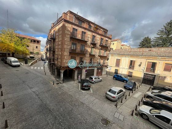 Foto 1 de Piso en venta en Plaza Mayor - San Agustín de 5 habitaciones con garaje y balcón