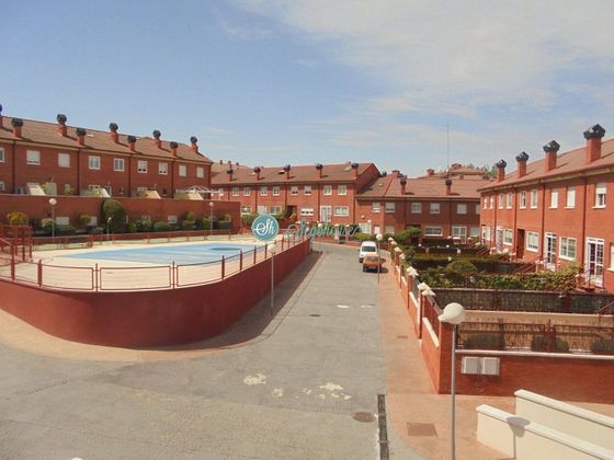 Foto 1 de Piso en venta en Vía Romana de 3 habitaciones con terraza y piscina