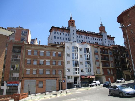 Foto 1 de Local en venda a Centro - Teruel de 446 m²