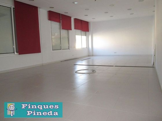 Foto 1 de Local en alquiler en Centre - Pineda de Mar de 160 m²