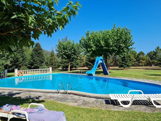 Foto 2 de Venta de casa rural en Niàgara Parc - Ágora Parc - Roca Rossa de 5 habitaciones con terraza y piscina