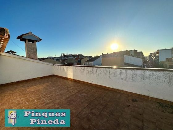 Foto 1 de Pis en venda a Centre - Pineda de Mar de 5 habitacions amb terrassa i balcó