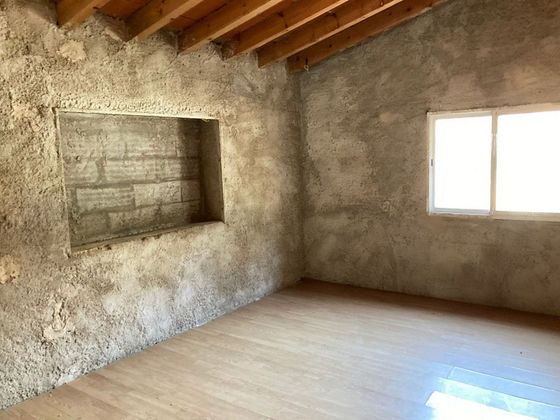 Foto 1 de Casa rural en venta en Mas Mora - Sant Daniel de 3 habitaciones con jardín